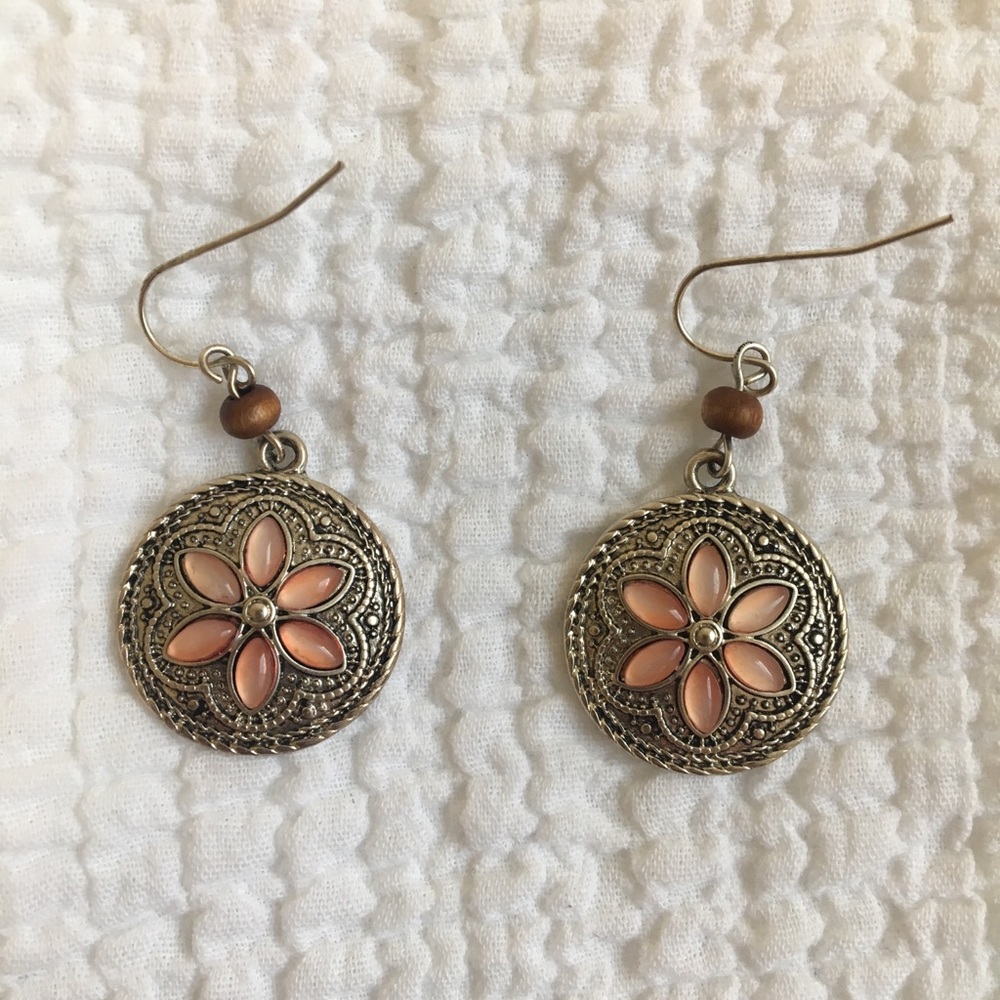 Flower earrings